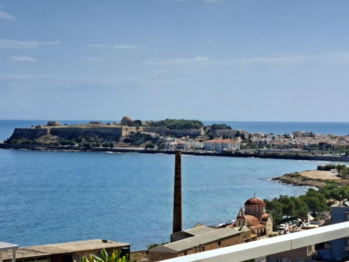 Seaview Flora'S Luxury Apartment-300Meters From The Beach Rethimno Eksteriør billede