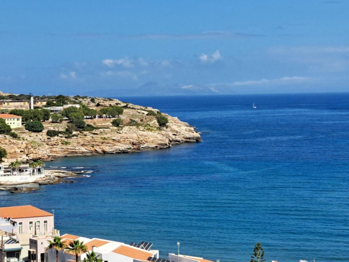 Seaview Flora'S Luxury Apartment-300Meters From The Beach Rethimno Eksteriør billede